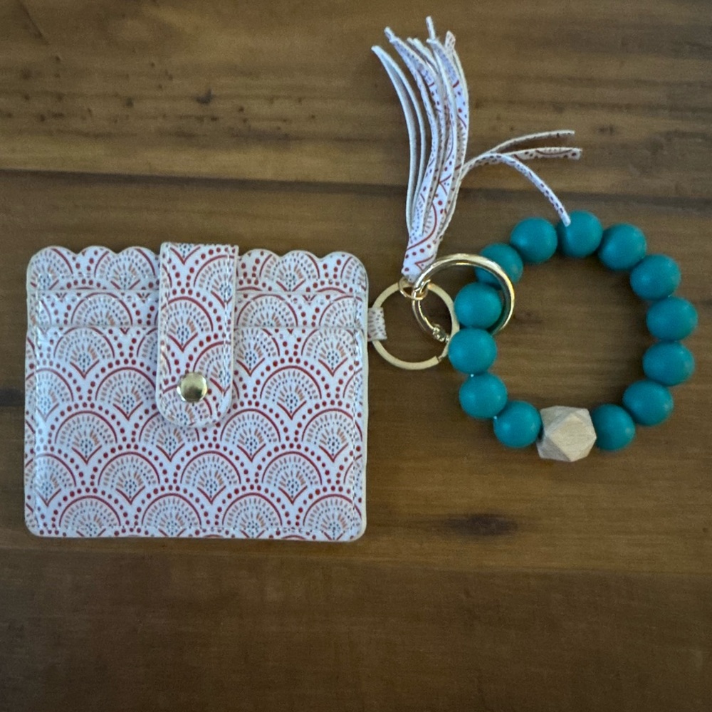 Elegant White and Teal Card Holder with Keychain